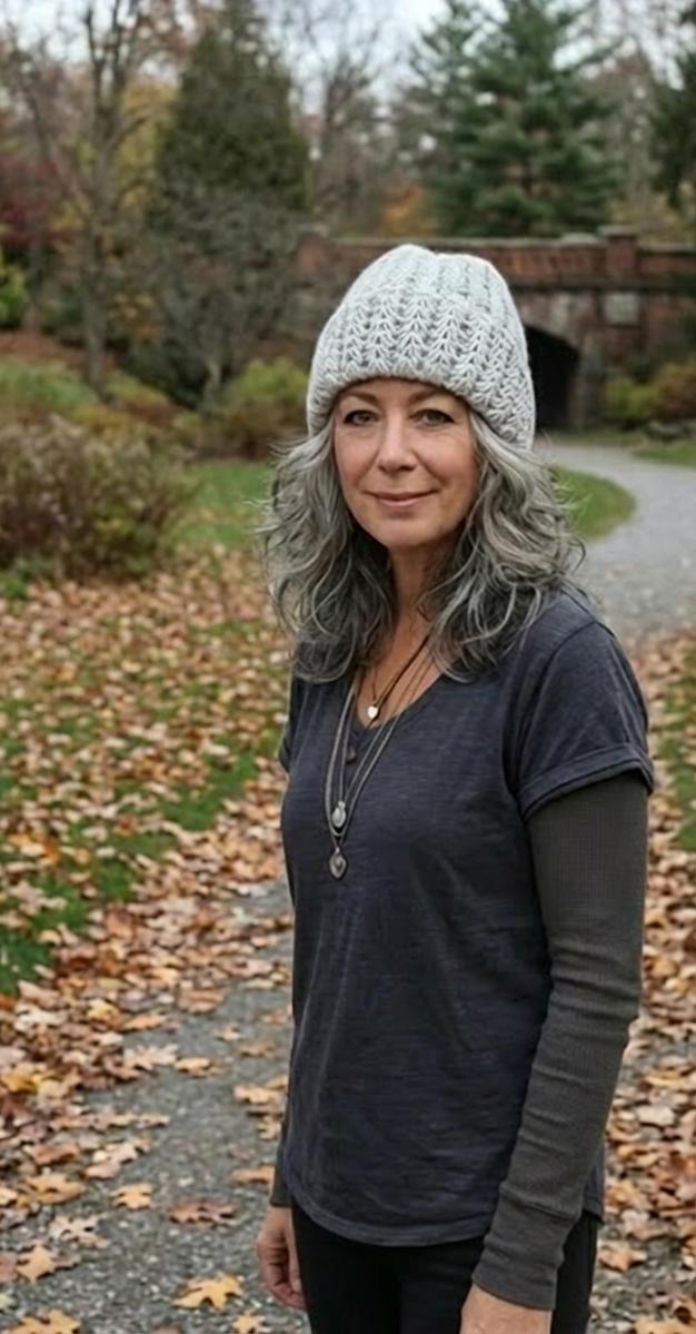 Khione Toque